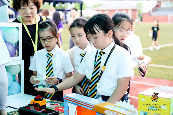 2024惠灵顿杭州校区夏季嘉年华,杭州惠灵顿外籍人员子女学校
