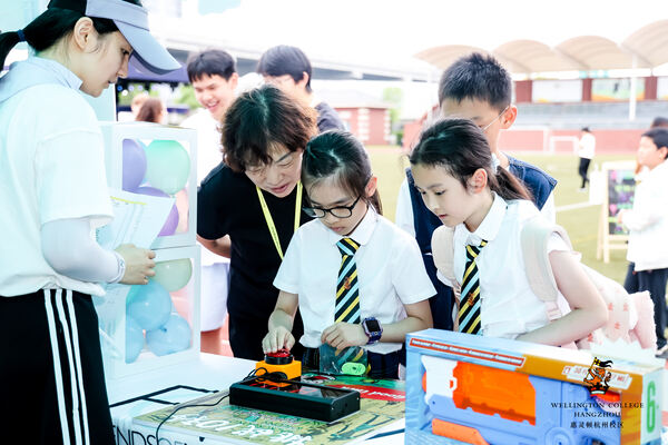 2024惠灵顿杭州校区夏季嘉年华,杭州惠灵顿外籍人员子女学校