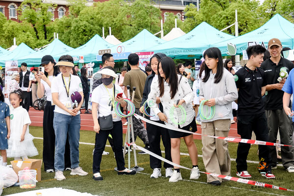 2024惠灵顿杭州校区夏季嘉年华,杭州惠灵顿外籍人员子女学校