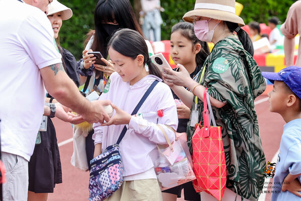 2024惠灵顿杭州校区夏季嘉年华,杭州惠灵顿外籍人员子女学校