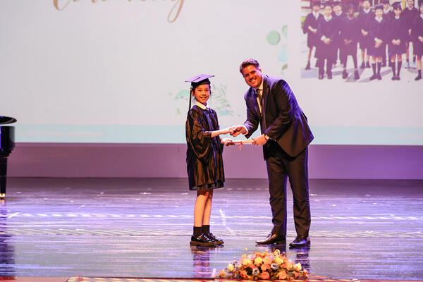小学部六年级毕业典礼,杭州惠灵顿外籍人员子女学校