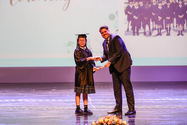 小学部六年级毕业典礼,杭州惠灵顿外籍人员子女学校