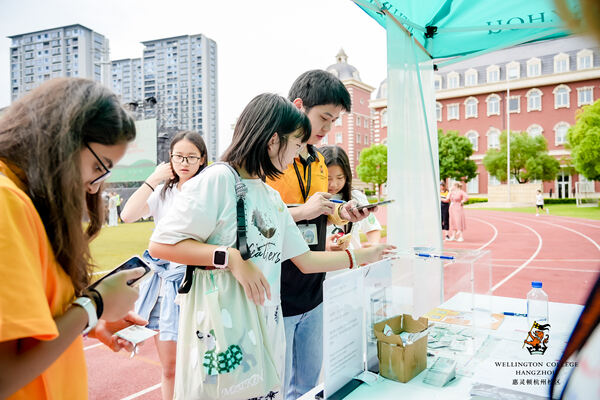 2024惠灵顿杭州校区夏季嘉年华,杭州惠灵顿外籍人员子女学校