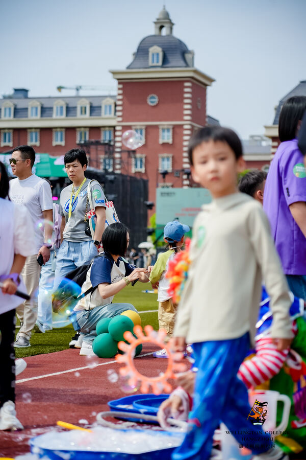 2024惠灵顿杭州校区夏季嘉年华,杭州惠灵顿外籍人员子女学校
