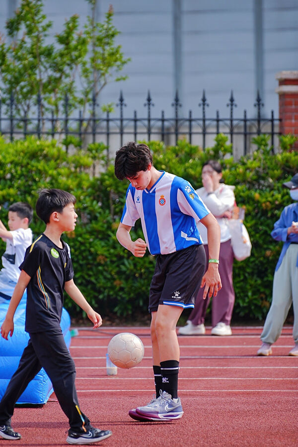 2025夏季嘉年华·海龟音乐节高能回顾,杭州惠灵顿外籍人员子女学校