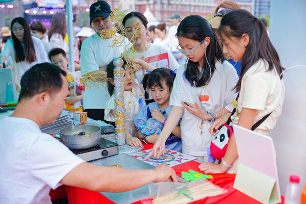 2025夏季嘉年华·海龟音乐节高能回顾,杭州惠灵顿外籍人员子女学校