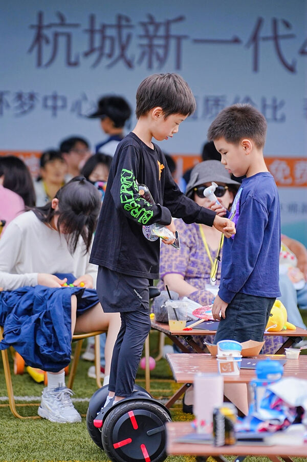 2025夏季嘉年华·海龟音乐节高能回顾,杭州惠灵顿外籍人员子女学校