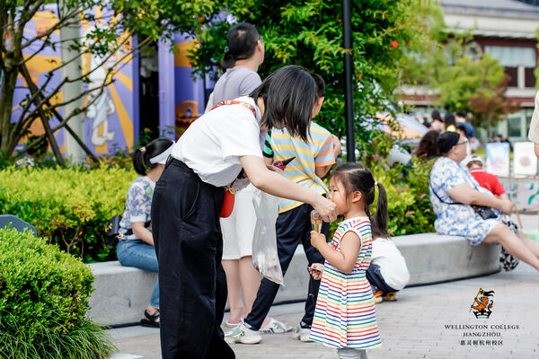 2024惠灵顿杭州校区夏季嘉年华,杭州惠灵顿外籍人员子女学校
