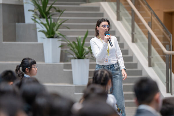 国际妇女节,杭州惠灵顿外籍人员子女学校