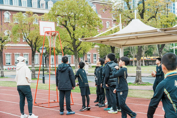 运动周,杭州惠灵顿外籍人员子女学校