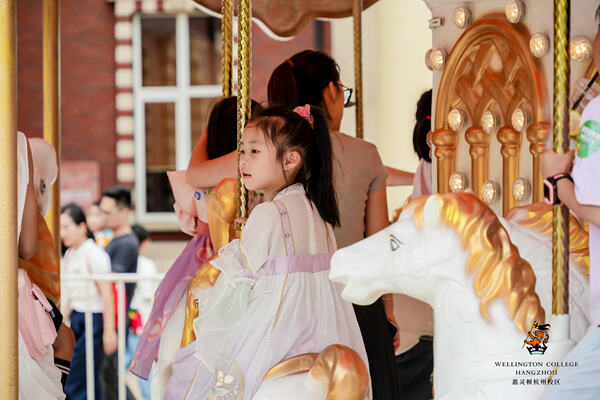 2024惠灵顿杭州校区夏季嘉年华,杭州惠灵顿外籍人员子女学校