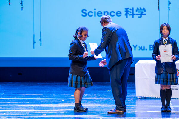 小学部年度授奖典礼,杭州惠灵顿外籍人员子女学校
