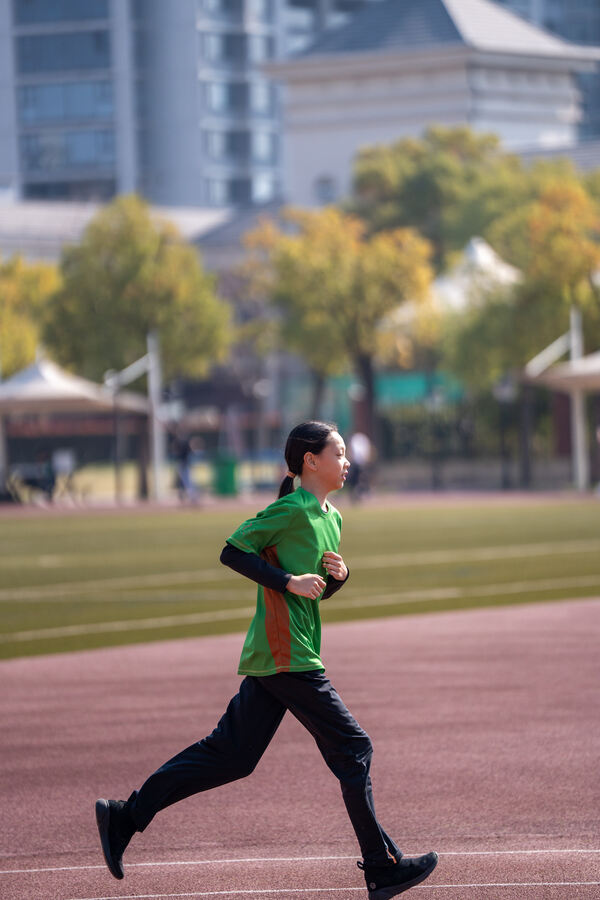 惠灵顿10公里亲子公益跑,杭州惠灵顿外籍人员子女学校
