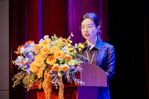 惠灵顿杭州校区高中部毕业典礼,杭州惠灵顿外籍人员子女学校