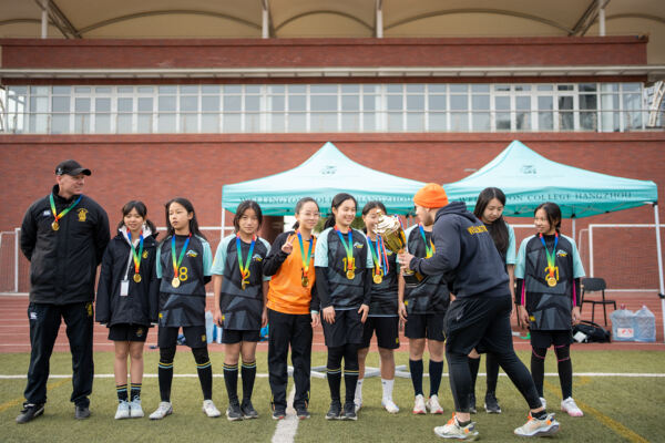 HSSL14岁以下男女足球决赛,杭州惠灵顿外籍人员子女学校