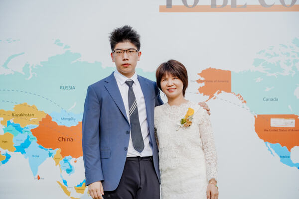 惠灵顿杭州校区高中部毕业典礼,杭州惠灵顿外籍人员子女学校