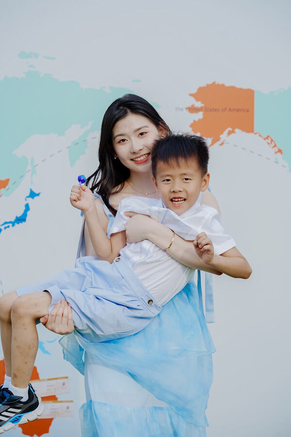 惠灵顿杭州校区高中部毕业典礼,杭州惠灵顿外籍人员子女学校