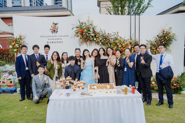 惠灵顿杭州校区高中部毕业典礼,杭州惠灵顿外籍人员子女学校