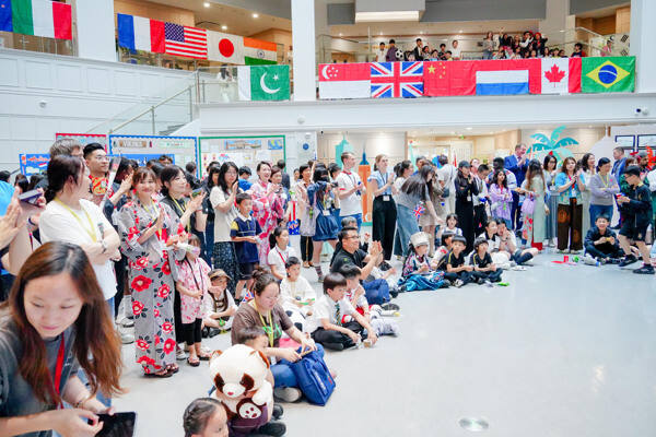 国际日,杭州惠灵顿外籍人员子女学校