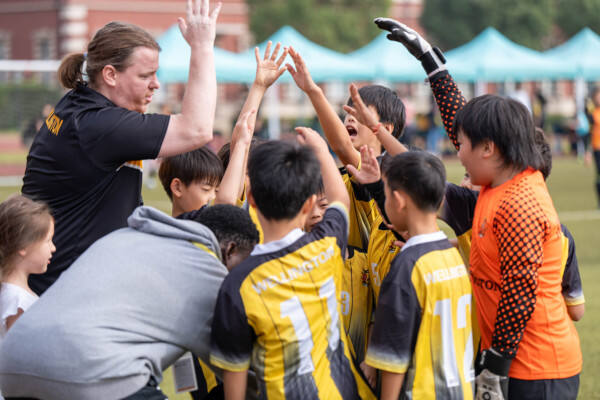 惠灵顿（中国）足球联赛 ,杭州惠灵顿外籍人员子女学校