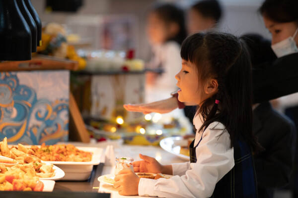 印度特色美食,杭州惠灵顿外籍人员子女学校