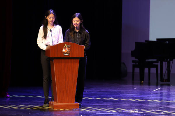 授奖演讲典礼,杭州惠灵顿外籍人员子女学校
