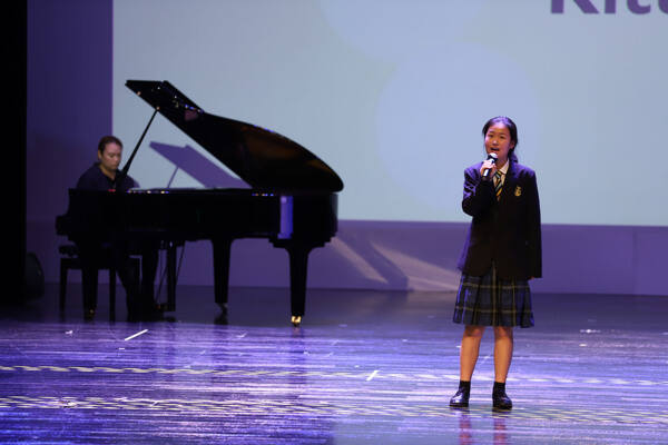 授奖演讲典礼,杭州惠灵顿外籍人员子女学校