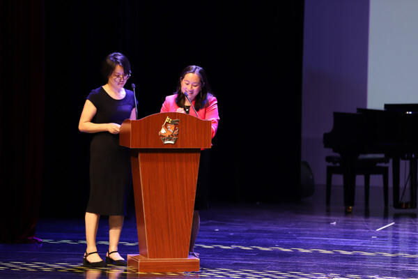 授奖演讲典礼,杭州惠灵顿外籍人员子女学校