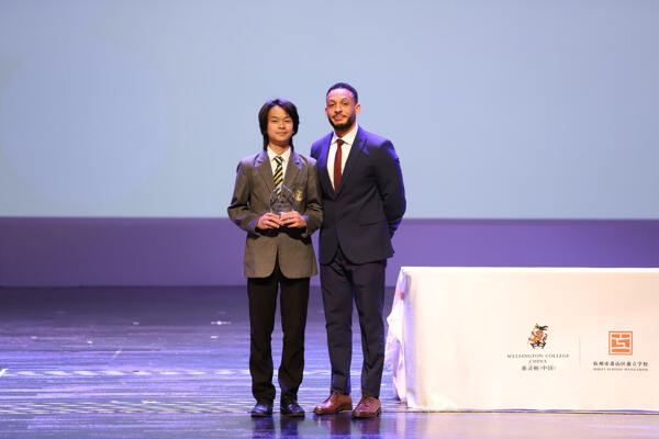 授奖演讲典礼,杭州惠灵顿外籍人员子女学校