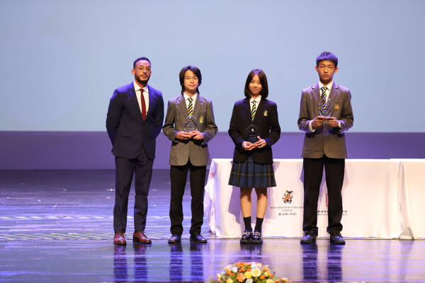 授奖演讲典礼,杭州惠灵顿外籍人员子女学校