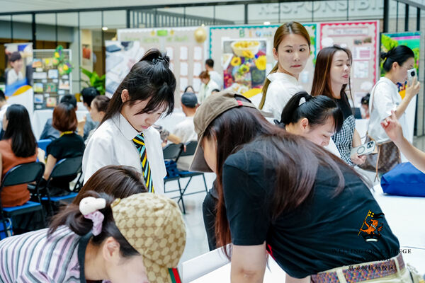 惠灵顿杭州校区迎新日,杭州惠灵顿外籍人员子女学校