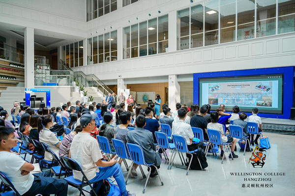惠灵顿杭州校区迎新日,杭州惠灵顿外籍人员子女学校