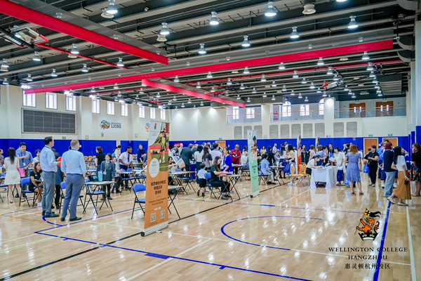 惠灵顿杭州校区迎新日,杭州惠灵顿外籍人员子女学校