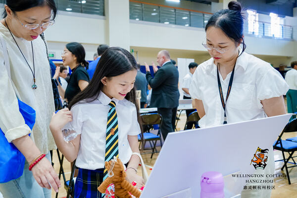 惠灵顿杭州校区迎新日,杭州惠灵顿外籍人员子女学校