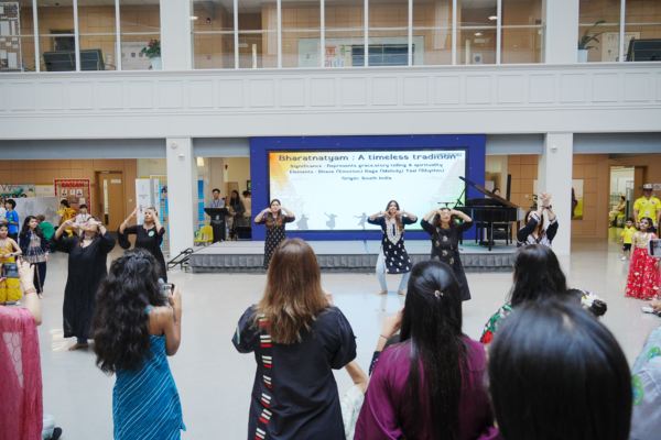 国际日环球奇遇记,杭州惠灵顿外籍人员子女学校