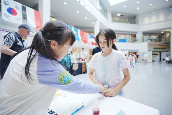 国际日环球奇遇记,杭州惠灵顿外籍人员子女学校