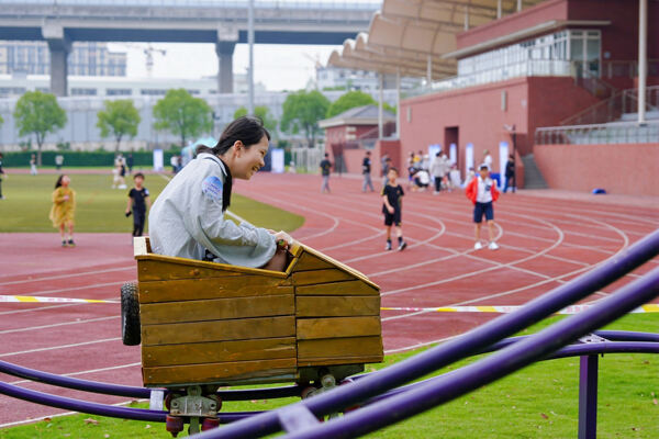 2025夏季嘉年华·海龟音乐节高能回顾,杭州惠灵顿外籍人员子女学校