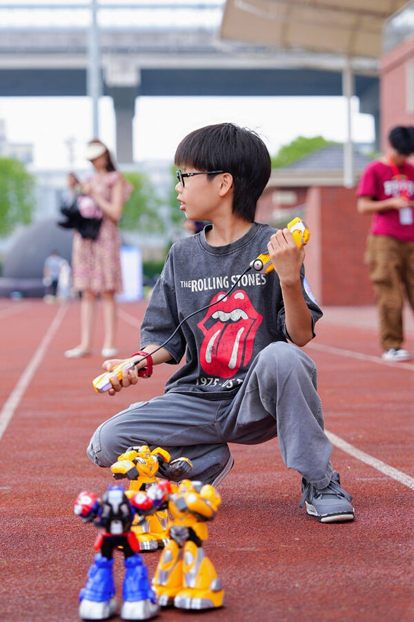 2025夏季嘉年华·海龟音乐节高能回顾,杭州惠灵顿外籍人员子女学校