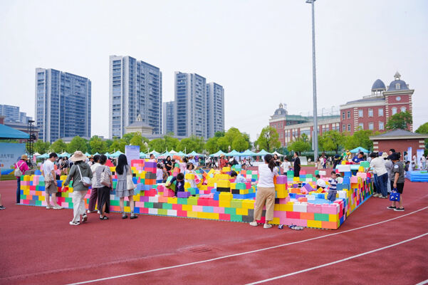 2025夏季嘉年华·海龟音乐节高能回顾,杭州惠灵顿外籍人员子女学校