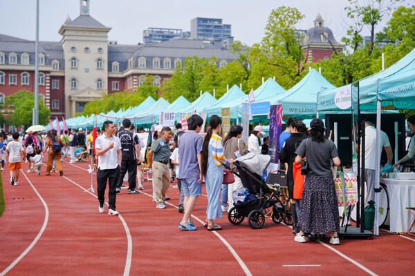 2025夏季嘉年华·海龟音乐节高能回顾,杭州惠灵顿外籍人员子女学校