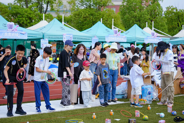 2025夏季嘉年华·海龟音乐节高能回顾,杭州惠灵顿外籍人员子女学校