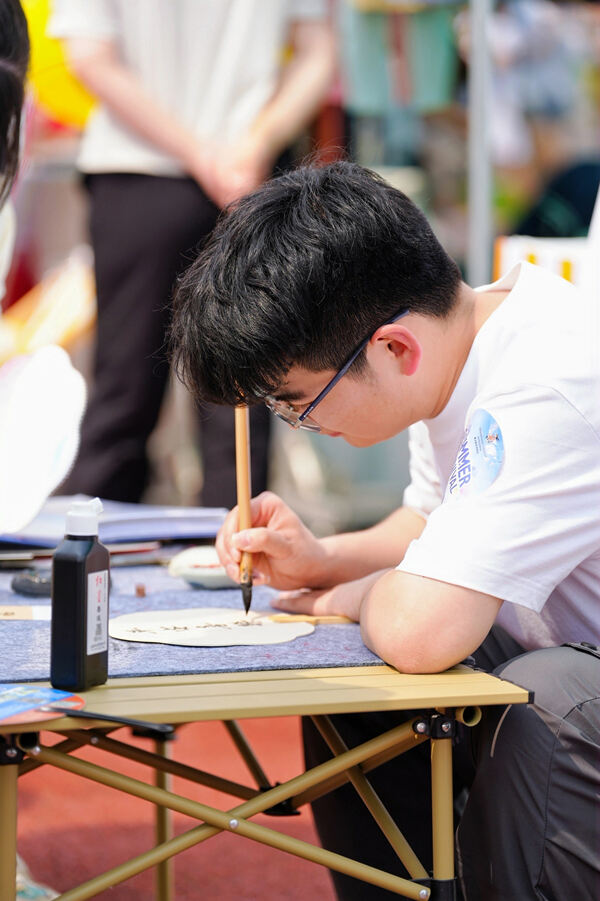 2025夏季嘉年华·海龟音乐节高能回顾,杭州惠灵顿外籍人员子女学校