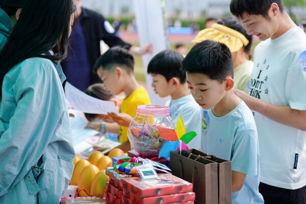 2025夏季嘉年华·海龟音乐节高能回顾,杭州惠灵顿外籍人员子女学校