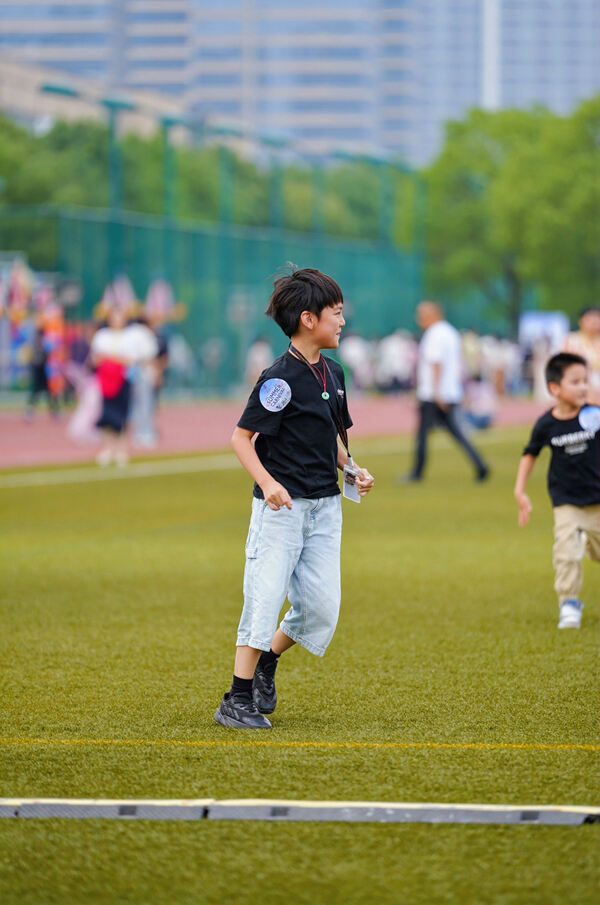 2025夏季嘉年华·海龟音乐节高能回顾,杭州惠灵顿外籍人员子女学校