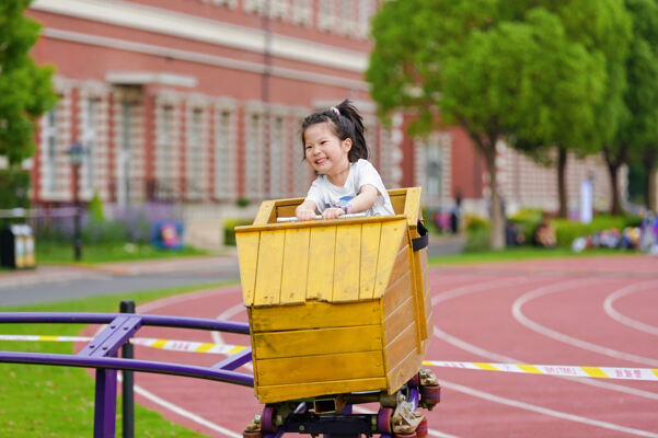 2025夏季嘉年华·海龟音乐节高能回顾,杭州惠灵顿外籍人员子女学校
