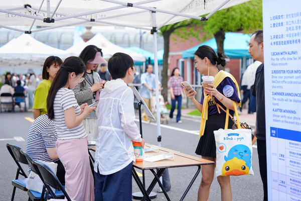 2025夏季嘉年华·海龟音乐节高能回顾,杭州惠灵顿外籍人员子女学校