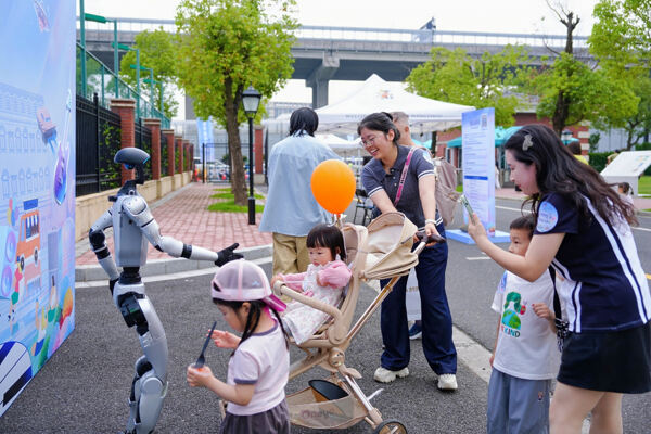 2025夏季嘉年华·海龟音乐节高能回顾,杭州惠灵顿外籍人员子女学校