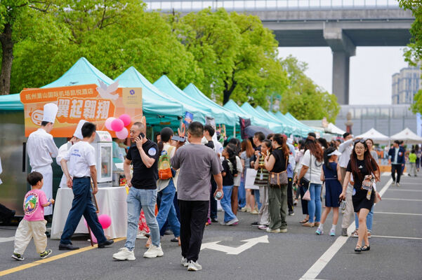 2025夏季嘉年华·海龟音乐节高能回顾,杭州惠灵顿外籍人员子女学校