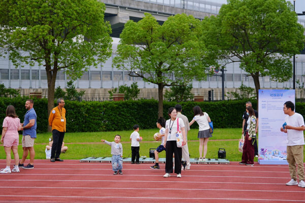 2025夏季嘉年华·海龟音乐节高能回顾,杭州惠灵顿外籍人员子女学校