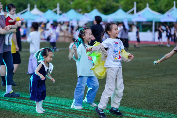 2025夏季嘉年华·海龟音乐节高能回顾,杭州惠灵顿外籍人员子女学校
